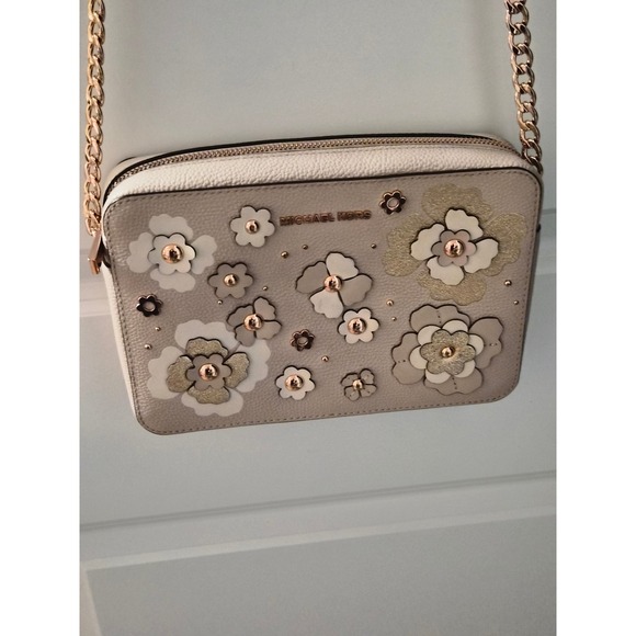 Michael Kors Handbags - Michael Kors Jet Set EW Floral Applique Crossbody Bag Pink Beige Rose Gold